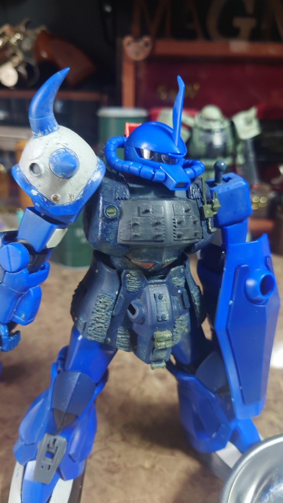 ショルダーは溶パテ塗って鋳造仕様に