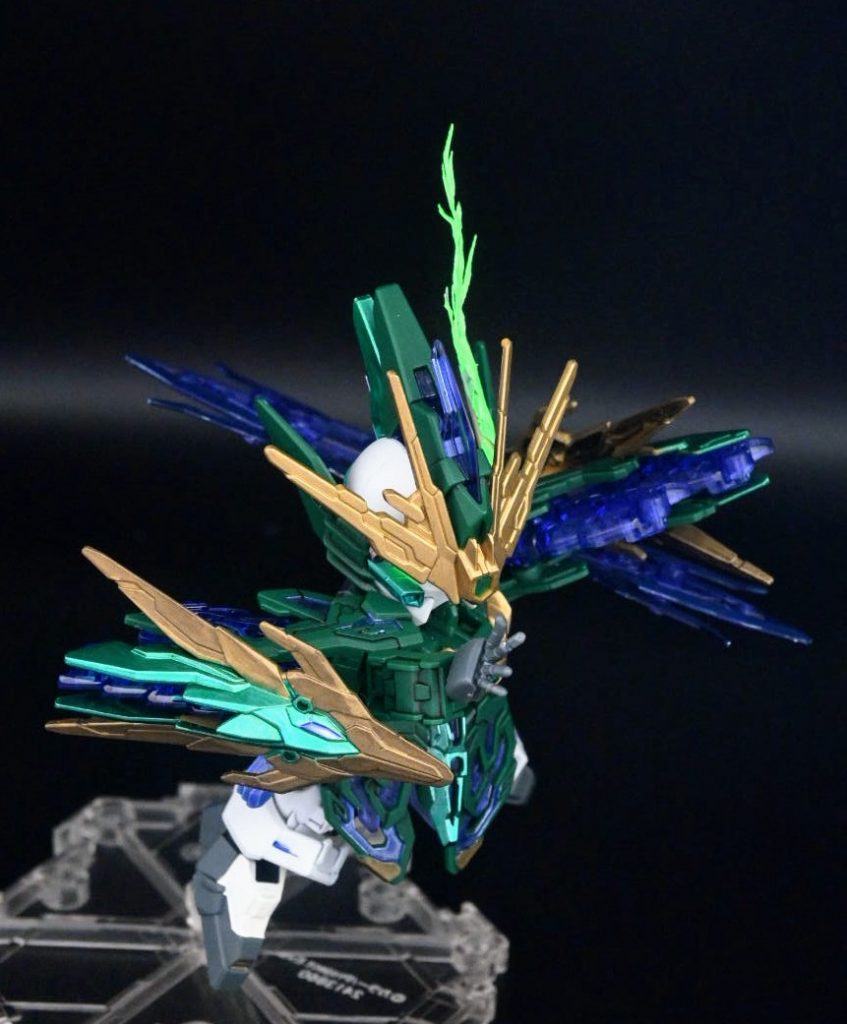 眼光エフェクトは本体の動きの流れに合わせて取り付けないと異物感が物凄くなるのでもう少し形状などに工夫できるようにしたいです