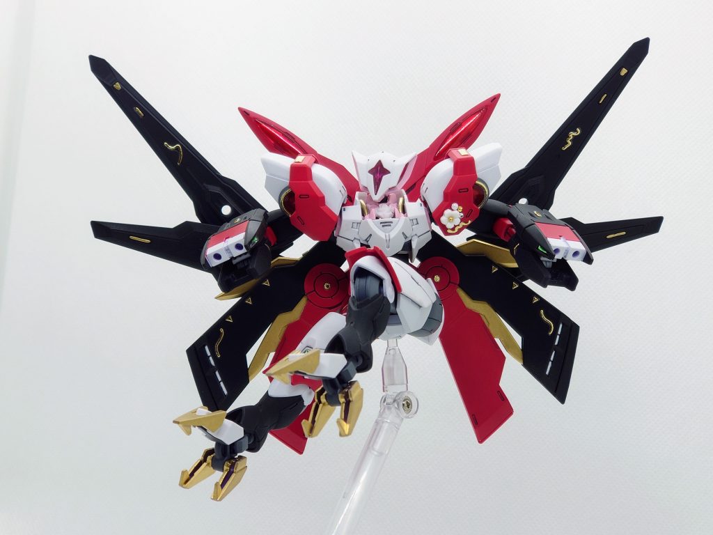 羽根を広げた時により鳥のイメージに近くなるようウィングユニットを追加しました。