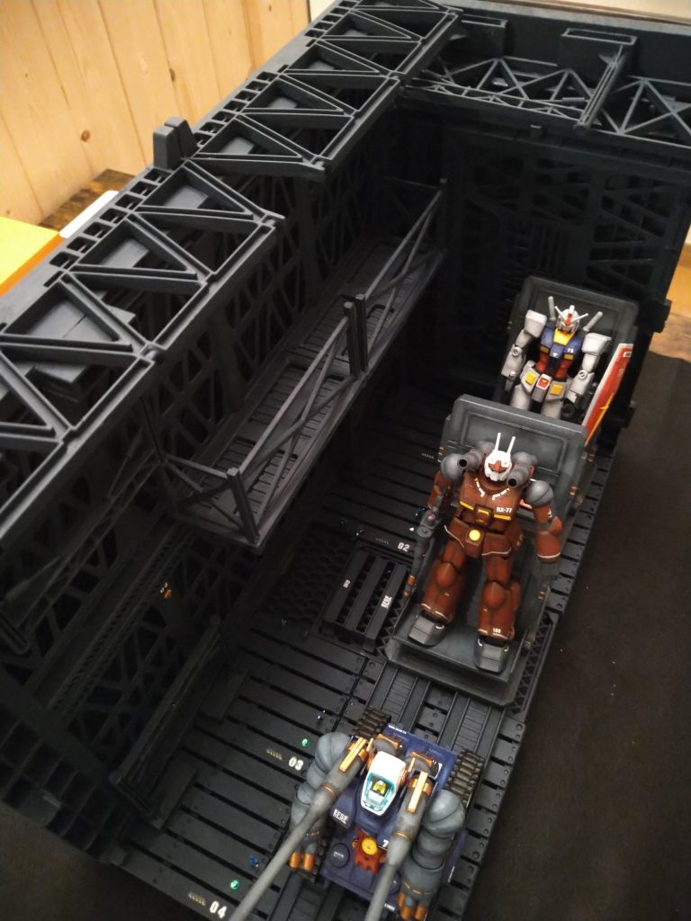 上から全体を見るとこんな感じです。