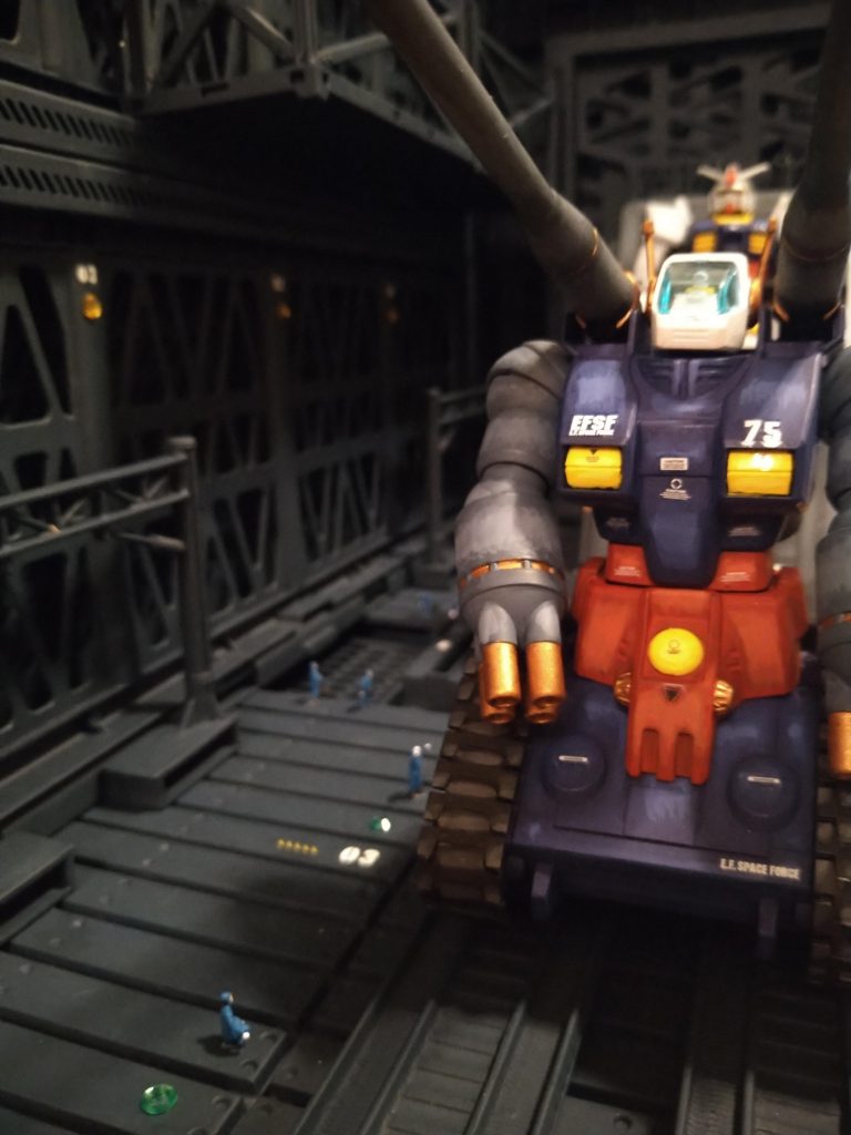 ガンタンク、出動３行前です‼