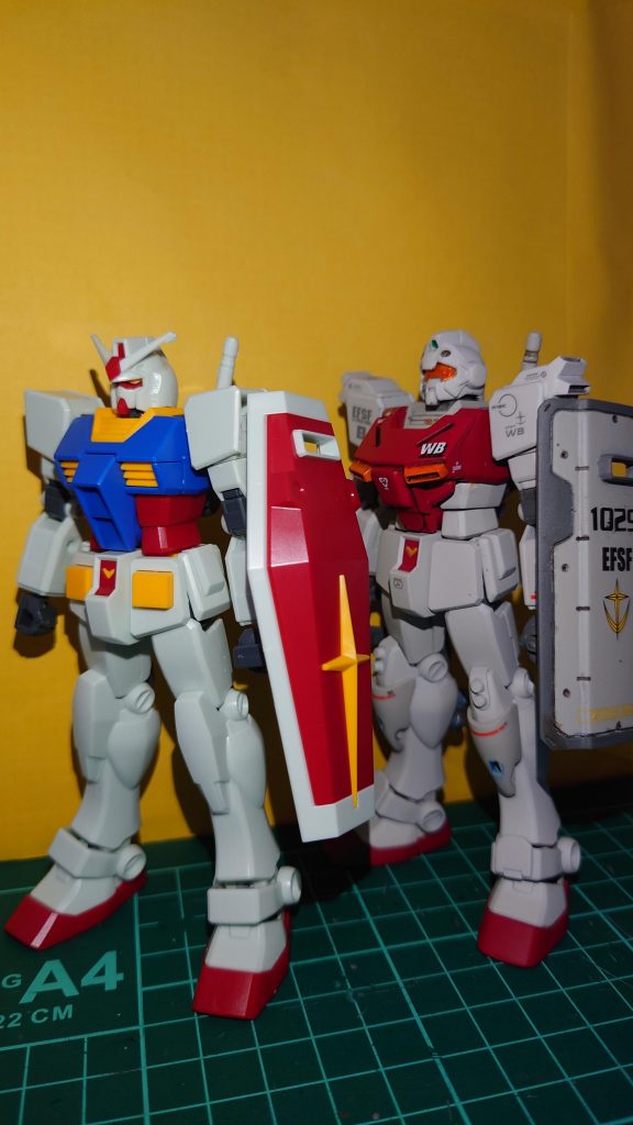 元になったEGガンダム素組と！