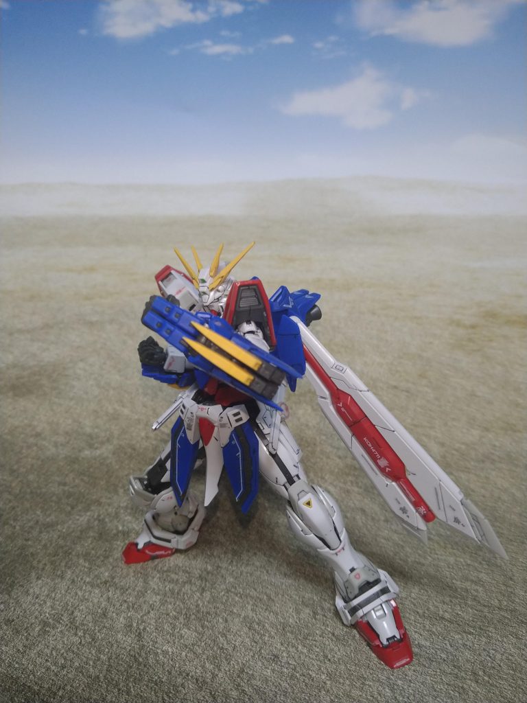 今回は成型色をそのままに、一部部分塗装とスミ入れのみで仕上げてみました