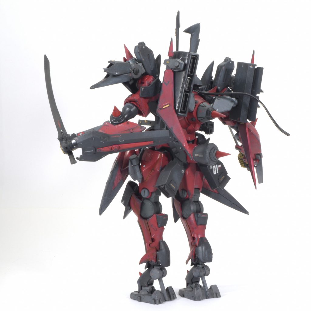 スサノオのパーツをサキガケにモリモリ接着。