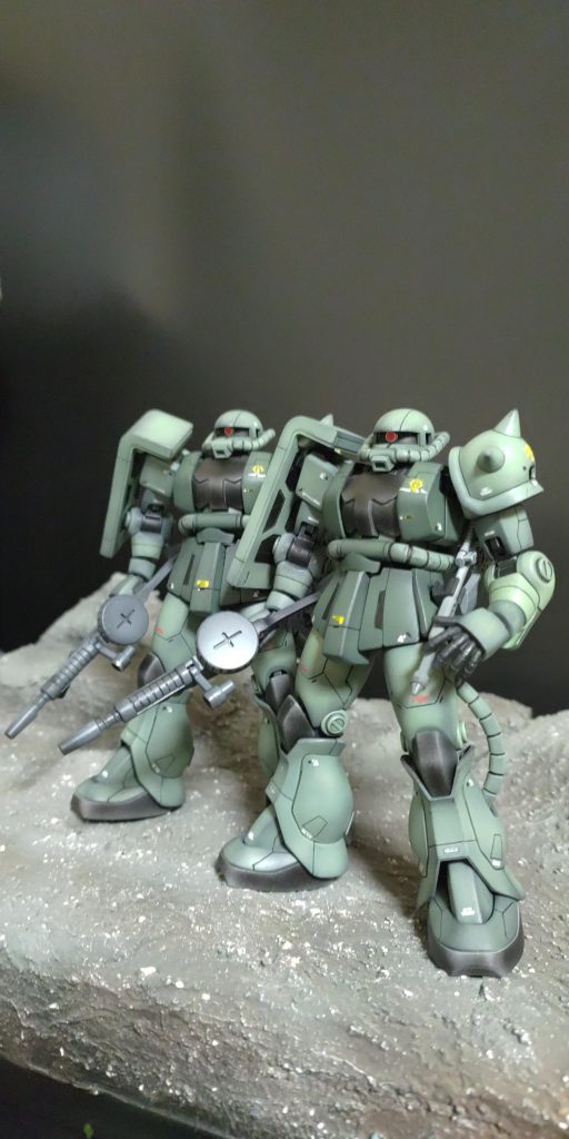 HGUCザク リバイブ  2機–3枚目/制作者：kengp