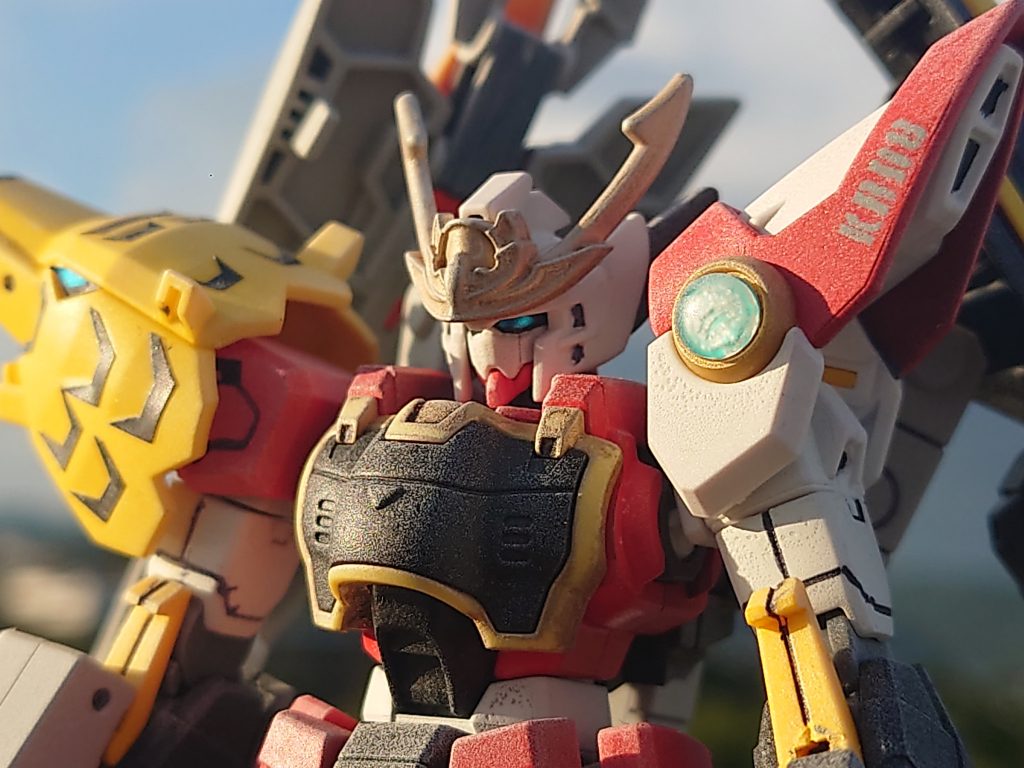 今回、初めてデカール(左肩)を使ってみました。