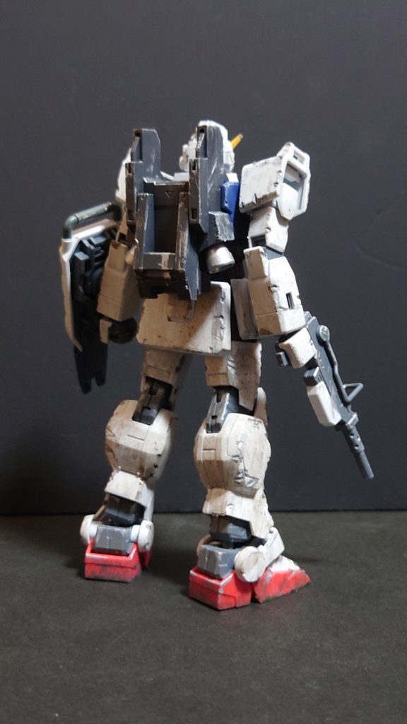 歩くイメージがあるので足を中心にダメージいれてます。