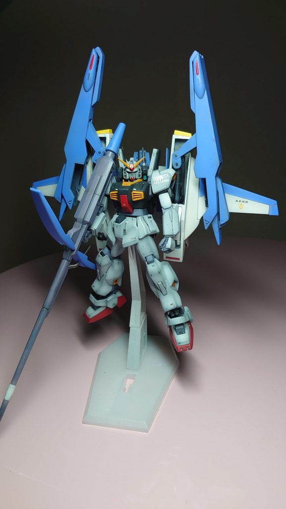 スーパーガンダム以前掲載したマークⅡと合体出来ます。