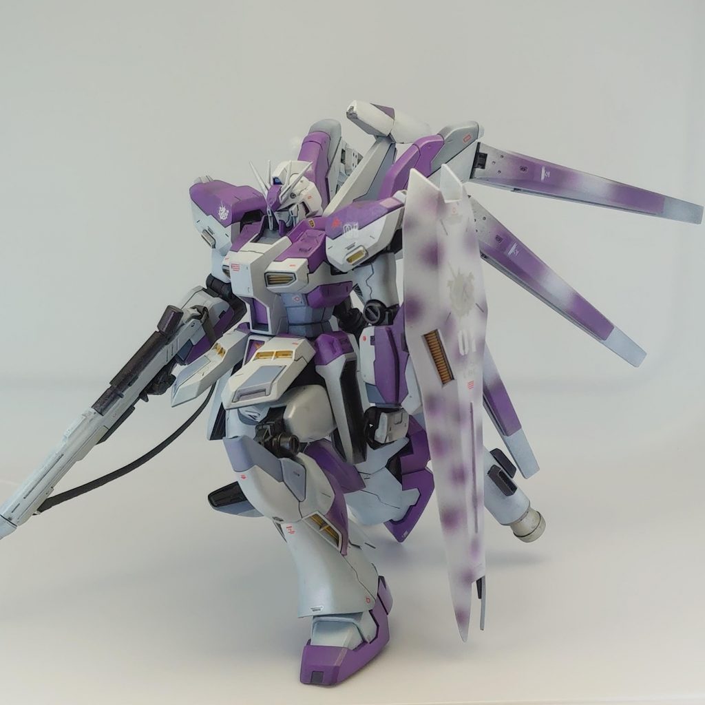 ギリ立て膝ポーズがとれます。