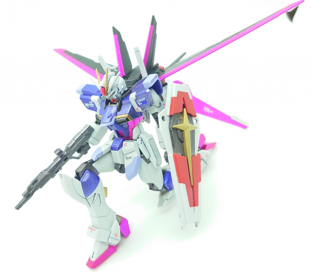 HGCEのキットですので膝立ちもきれいに決まります。