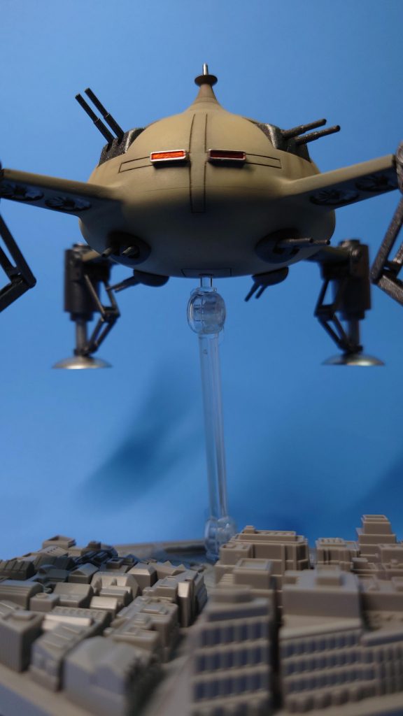 帰還するアッザム