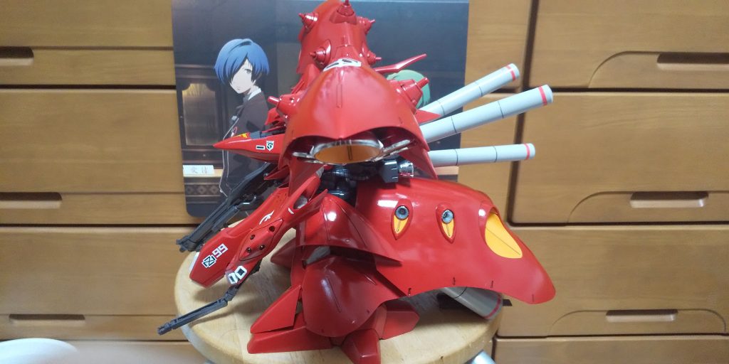 :左側だ。重装感が半端ない！