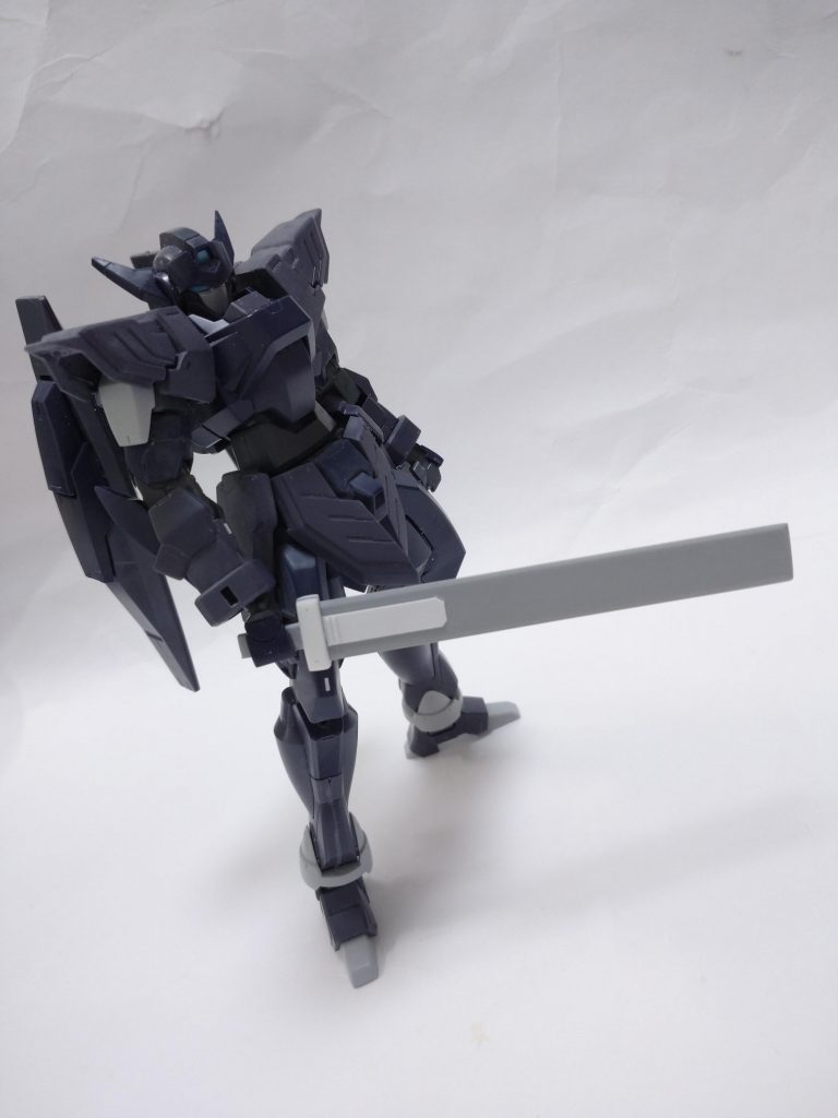 次回作(多分)前作二つのリーダーポジションイメージですが持ってる武器は断頭の剣だったりします。ただシンプル過ぎるんで別の物にする可能性があります。 今回もザクとは違いますが最後までご覧下さりましてありがとうございました！ 