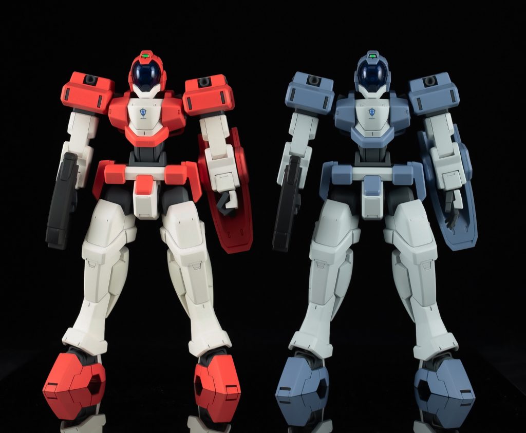 以前作ったノーマルジェノアスと。劇中通り白も寒色系で合わせました。