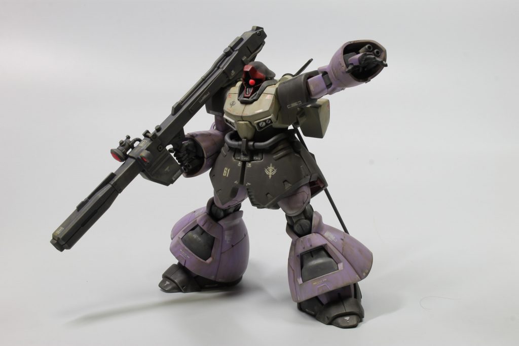 頭部はドムドローペンの後頭部とドライセンのモノアイの枠？を使用しモノアイも少し稼働するようにしました