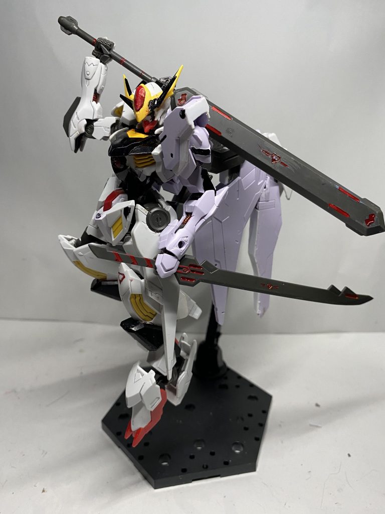 (制作工程なんてなかったんや、運営さんどうかお許しを)一応ソードメイスも装備可能