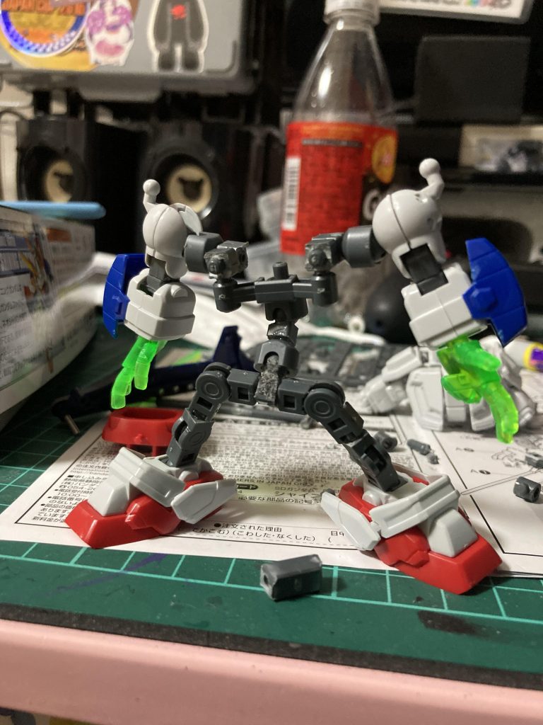 まずは初めてやることだったので人体の構造を大元に考えて中身つくっていきました