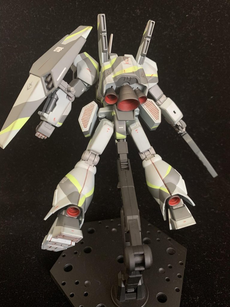 バーニアノズル内部とスラスター内部はシタデルカラーで手塗りしてます。