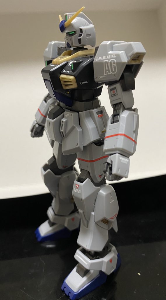 左半身この腕と腿を一周する赤いラインが本当に…辛くて…