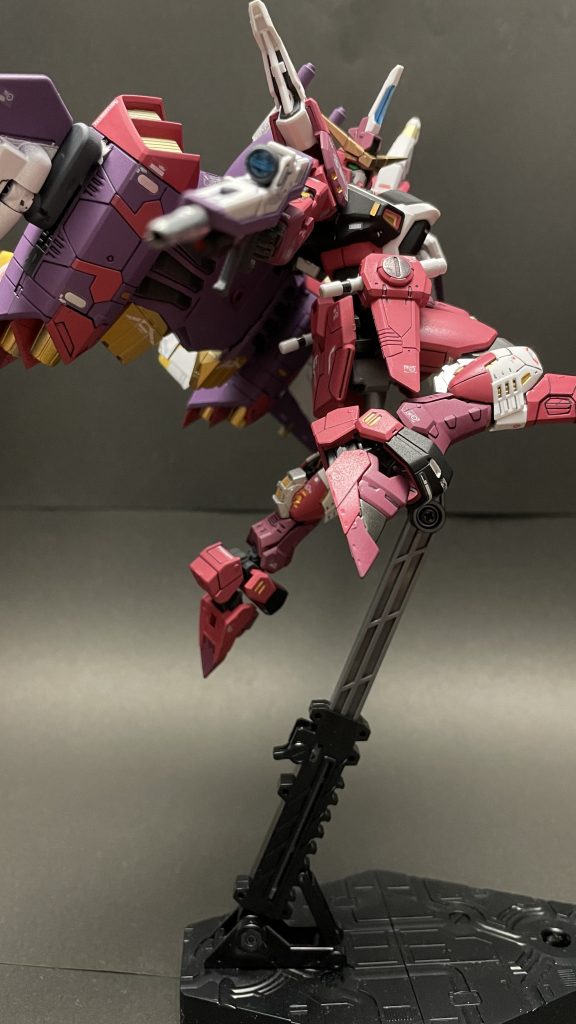 隠者の可動域そのままなので、ガシガシ動かせます