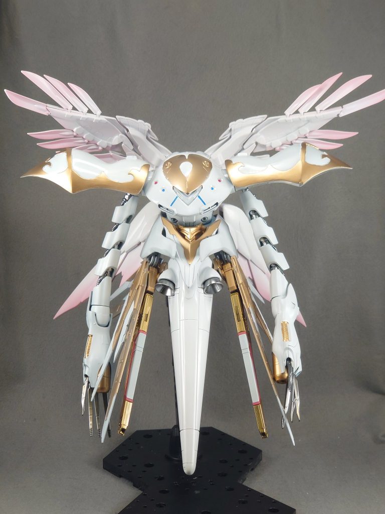 HGハイゴッグ　コードネーム：白貴蜂–4枚目/制作者：@e17389