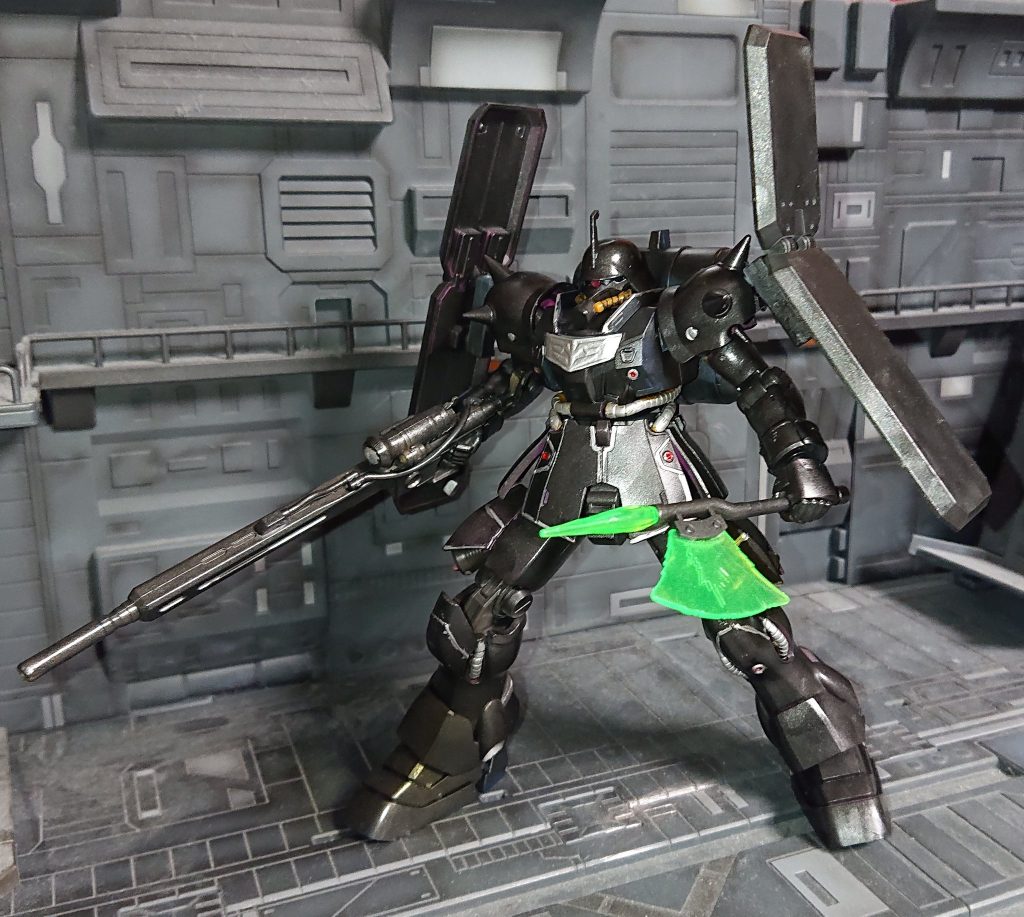 アンジェロのギラズールベースライフルはザク１スナイパーから