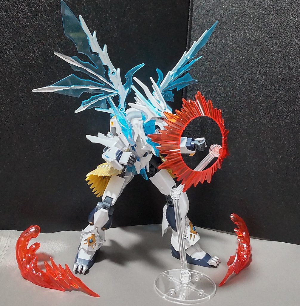 ドラゴンなので、ブレス攻撃も当然可能。ブレス攻撃の属性は炎、氷、雷、風、聖と色々あるため、状況に応じて使い分ける。