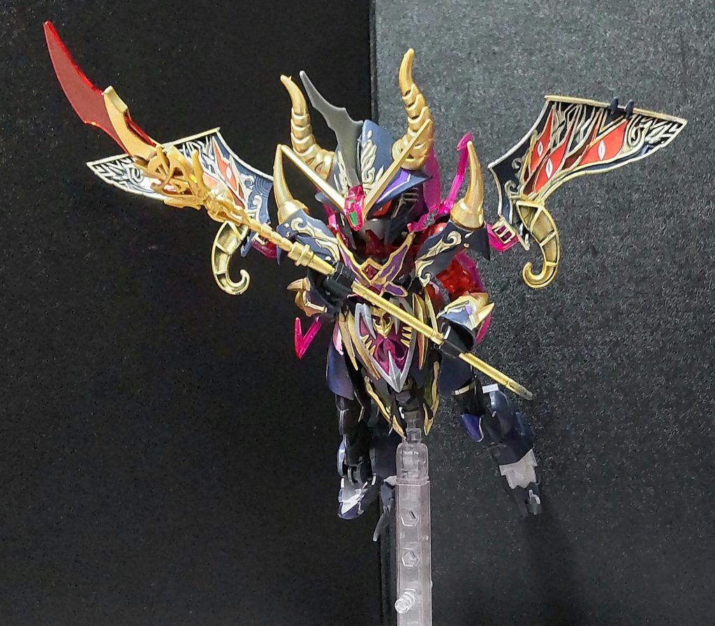 股下にはスタンド対応出来る様にしていますので、空中戦ポーズも出来ますよ。