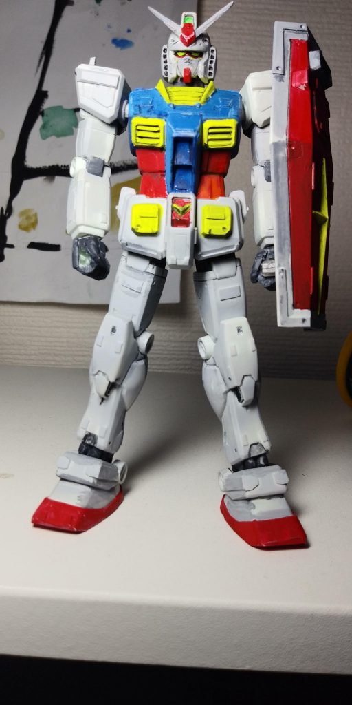 関節はアルミ線接続、塗装はアクリルガッシュに挑戦しました。