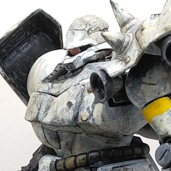 ＨＧ　ギラ・ドーガ　冬季迷彩