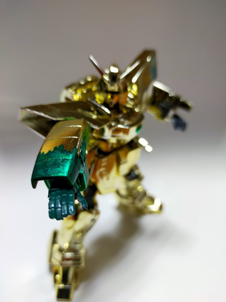 「シャァァイニングゥ!フィンガァァーーー!!!」