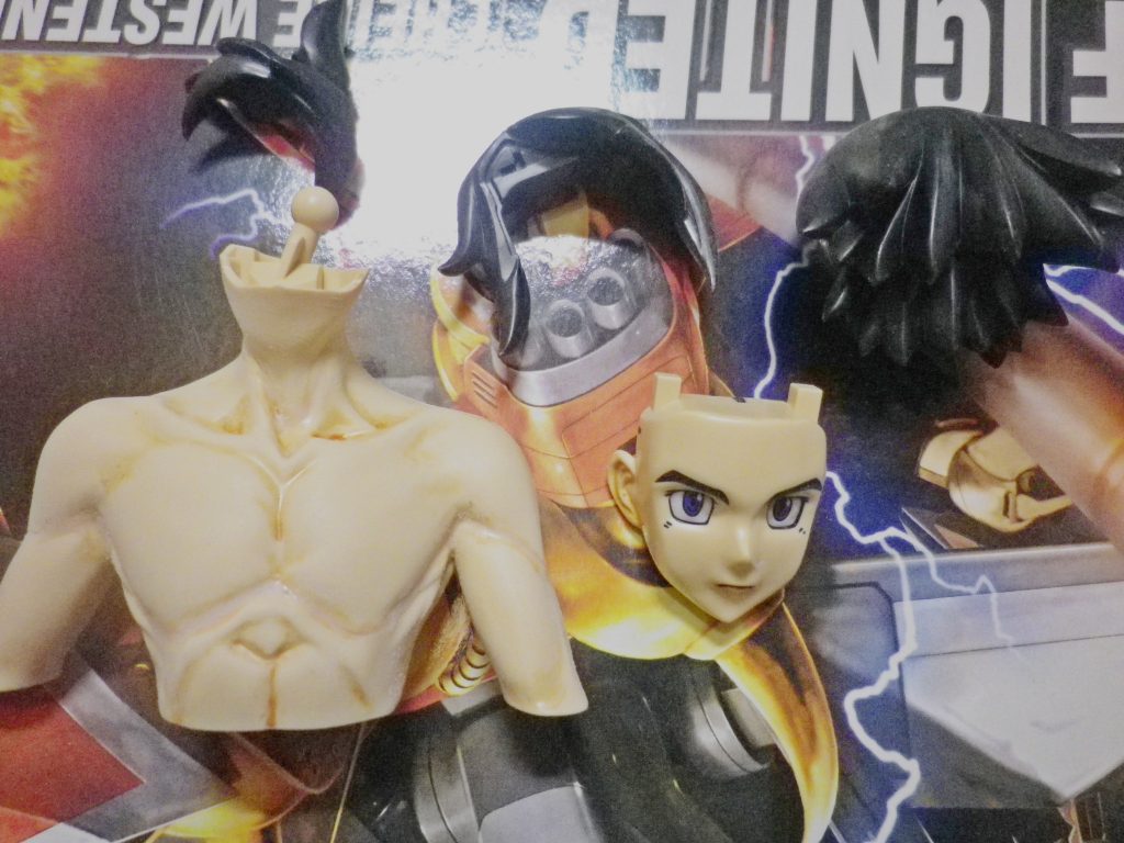 合わせ目処理後のパーツキャラクターフレッシュ⓶→ラスキウスカラー・ホワイトピーチの順に吹き付けています。(補正でスムースパールコートを吹きつけしています。)