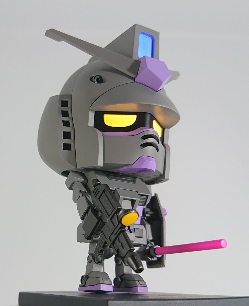 あまり可動はしないですが、かわいいので、つい色々な角度で撮影してしまいました😍今回の付録は新素材のLIMEXを使用しており、余り強度がないのが少し残念ですね😓普通のプラでガンプラくんが一般販売してくれる事を望みます😣(ベース限定とかはやめてね😣)あと、ザクプラくんもお願いします🙏