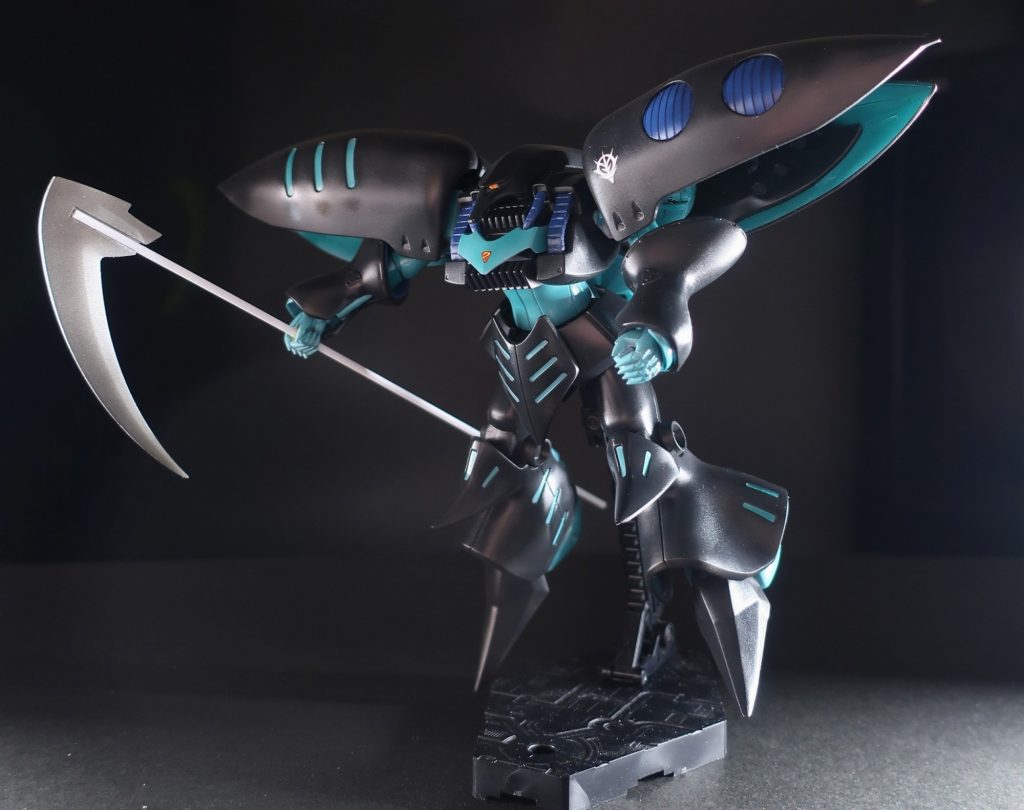 胸にはグレミーのエンブレム。ということはこの機体、グレミーの反乱に参加した？