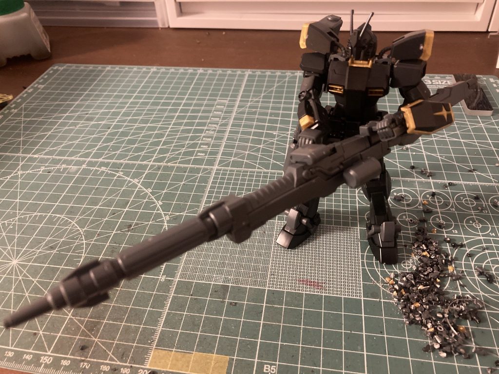 元キットはHGガンダムライトニングブラックウォーリアです