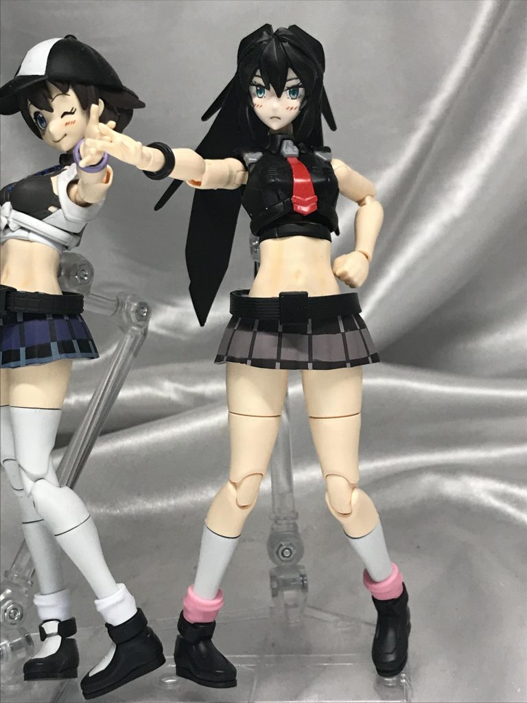 メイが原作で結構露出がないので、何をやっても面白いです。フィギュアライズの足がいいところで分割されてるんでソックスの丈を自由に決められます(*゜ー゜)