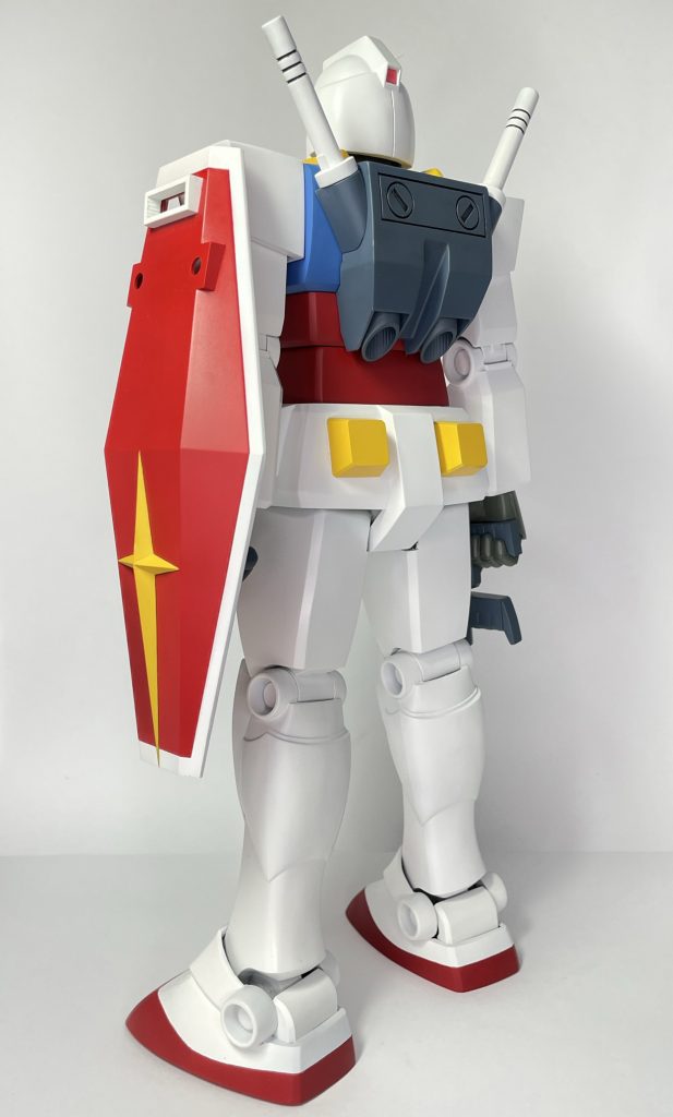 劇中仕様なので後ろもあっさり　ごついバーニア足したりとか余計なことはしません