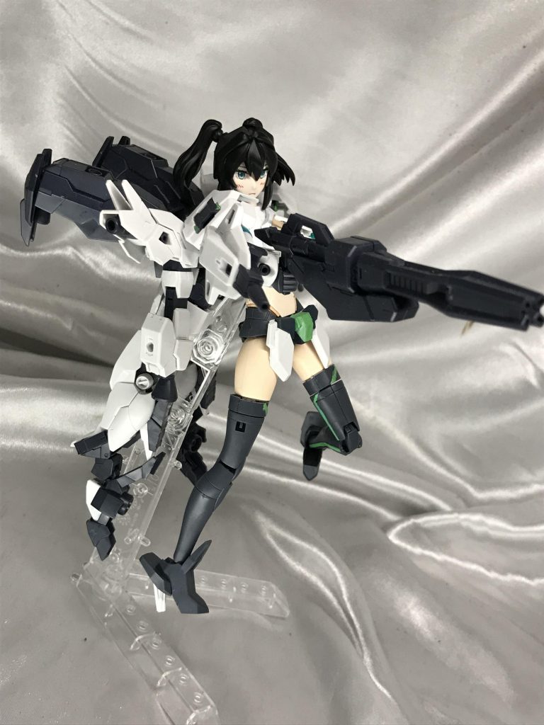 このビームガトリングが好きなんでジュピターヴは一番好きです。あ、一番はサタニクスなんで二番です。