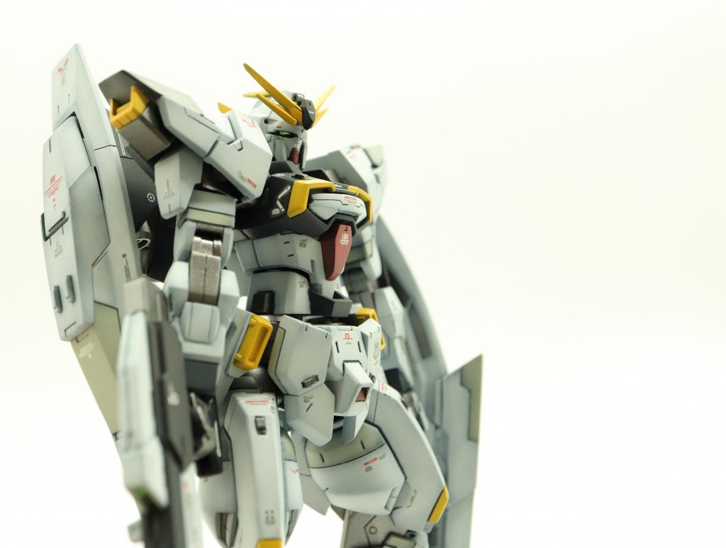 ちょっとクスィーガンダム風?にも見えませんかww