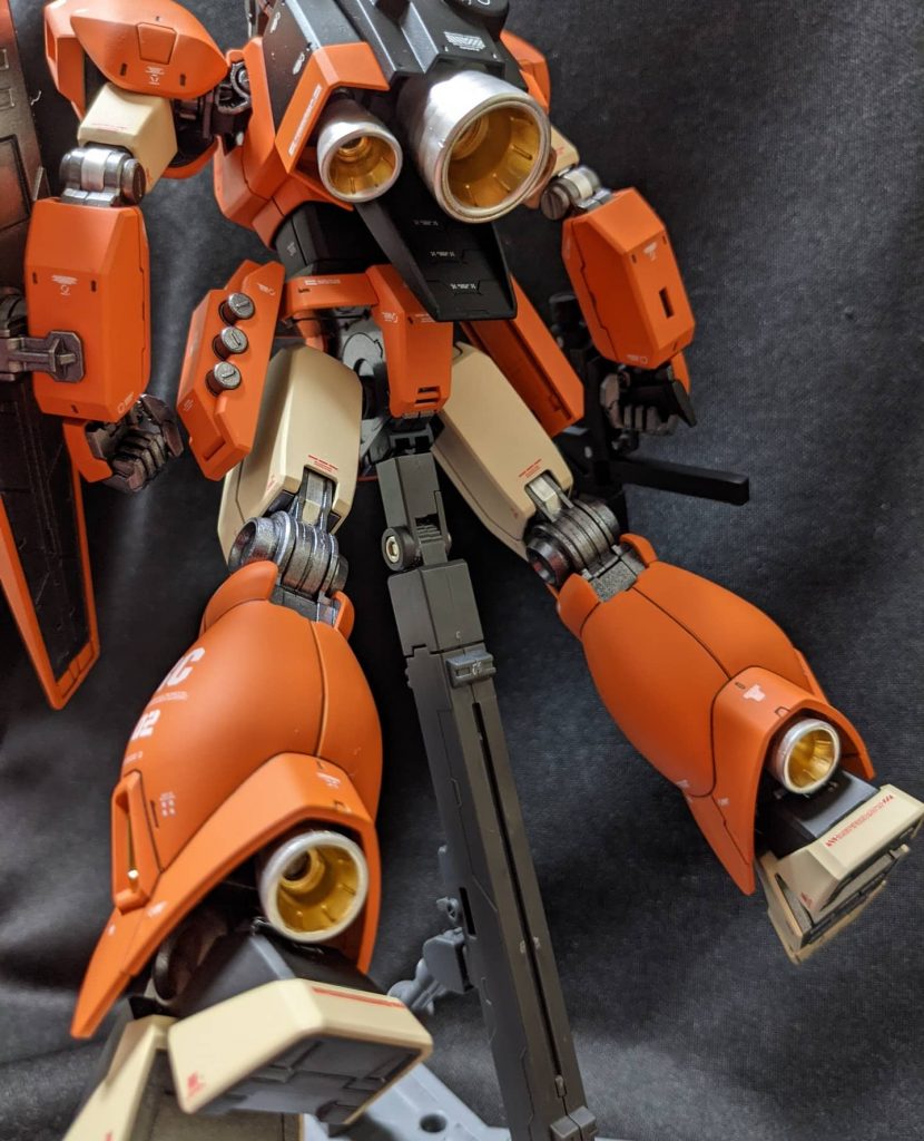 基本素組みの色変えです。