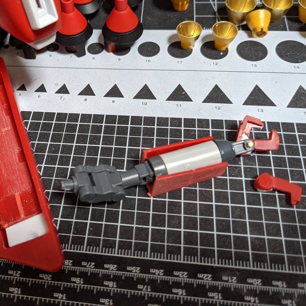 隠し腕制作中写真