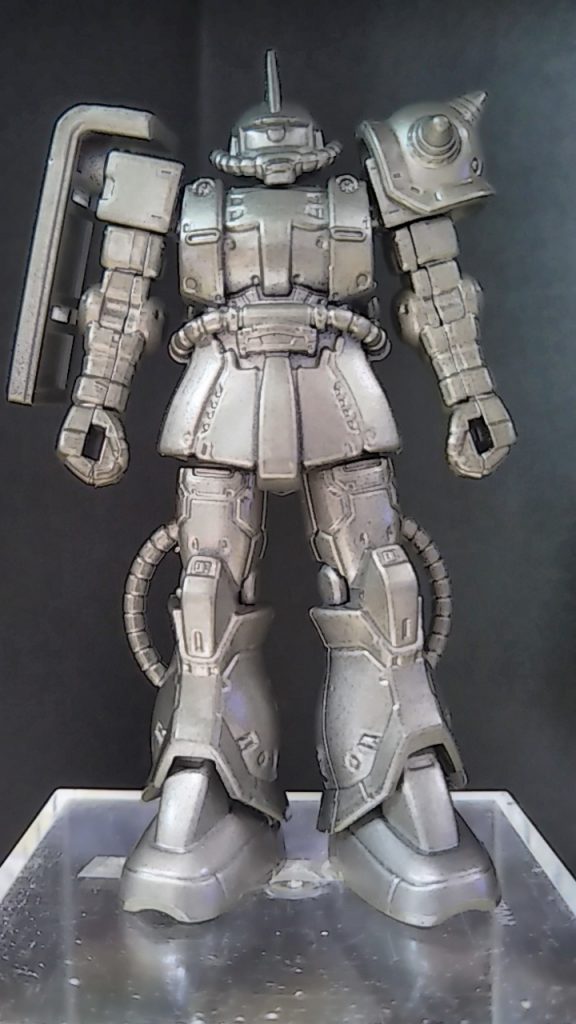 40周年を記念して発売された【ガンダリウム合金1/144ガンダム】のガンプラをイメージしたカラーです😅😅😅