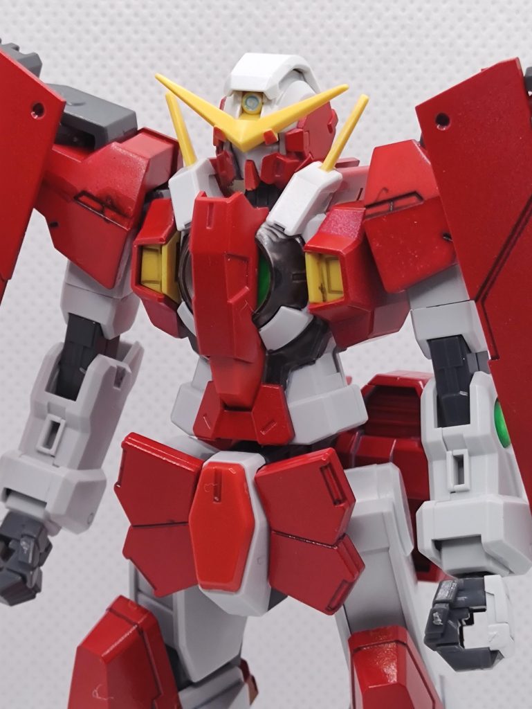 肩のスミ入れが汚いのは肩だけ買ったときに組み立てたから…いや～進歩したな～