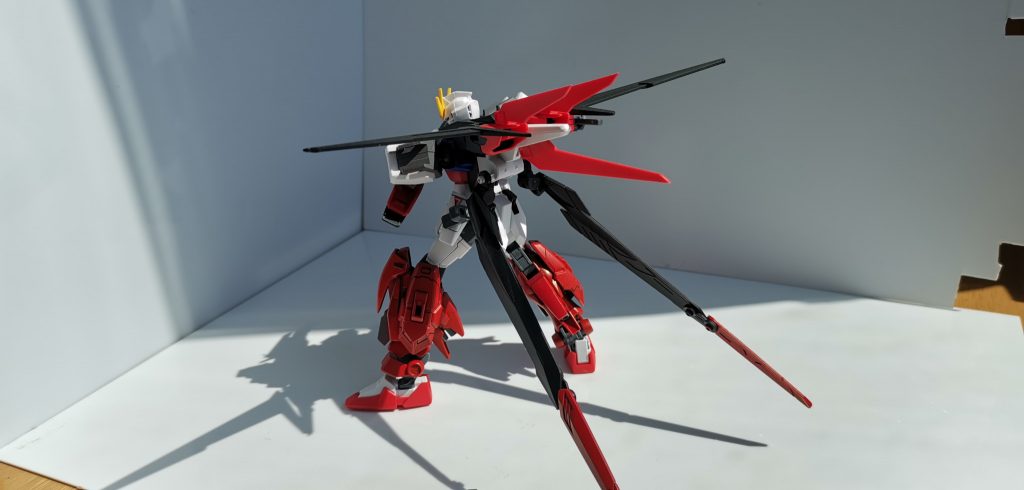 本機と合わせて製造された空戦用高機動パック「雪月花」第五海上特区は最新技術(主に魂鋼)の研究施設も存在していたため最新技術をふんだんに用いたとてもハイスペックな機体へと仕上がった。