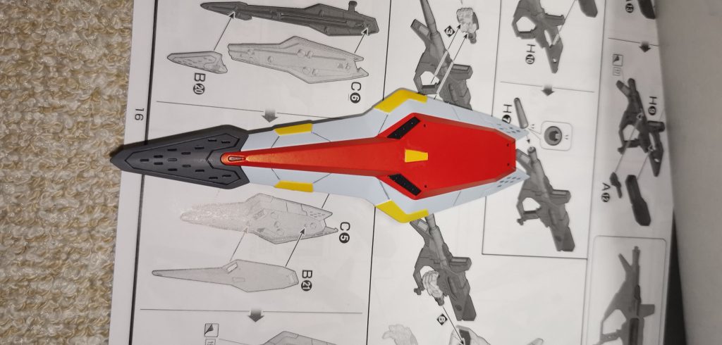 シールドの塗り分けも頑張りました。