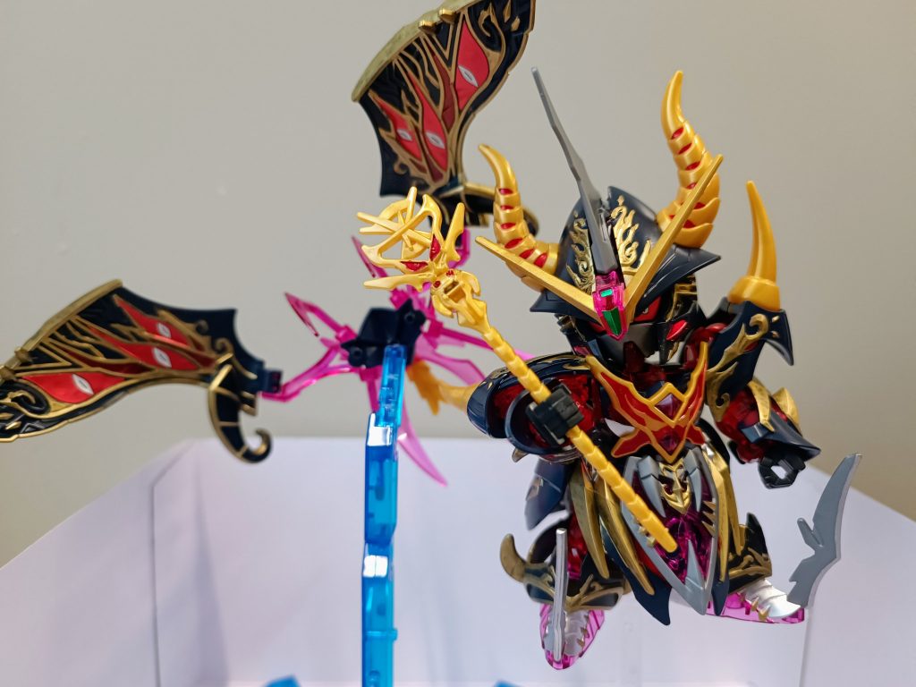 支援機とセット撮影バックパックを支援機として飛ばす事が可能です。本編は知らない。どんな動きをするのだろうか🤔スタンドが残念。