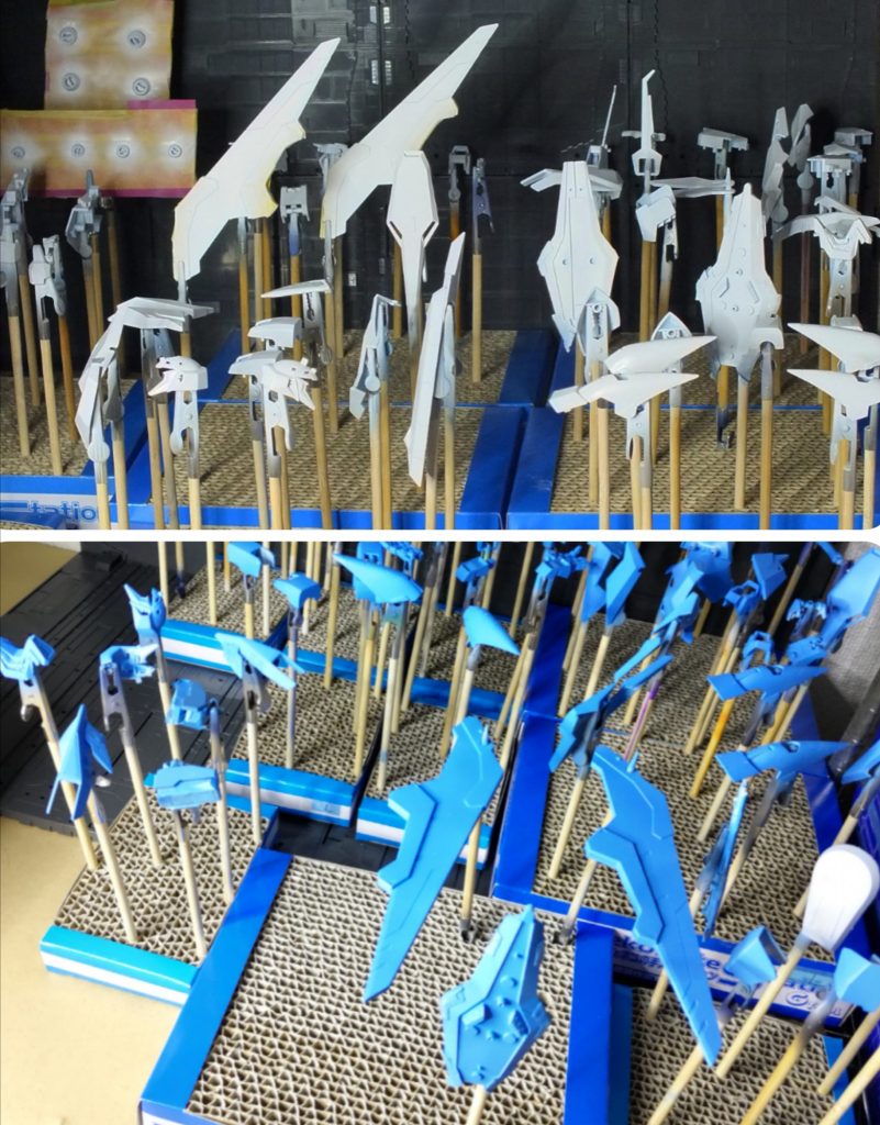 下地はブルーサフで塗装して、クールホワイトで仕上げました。