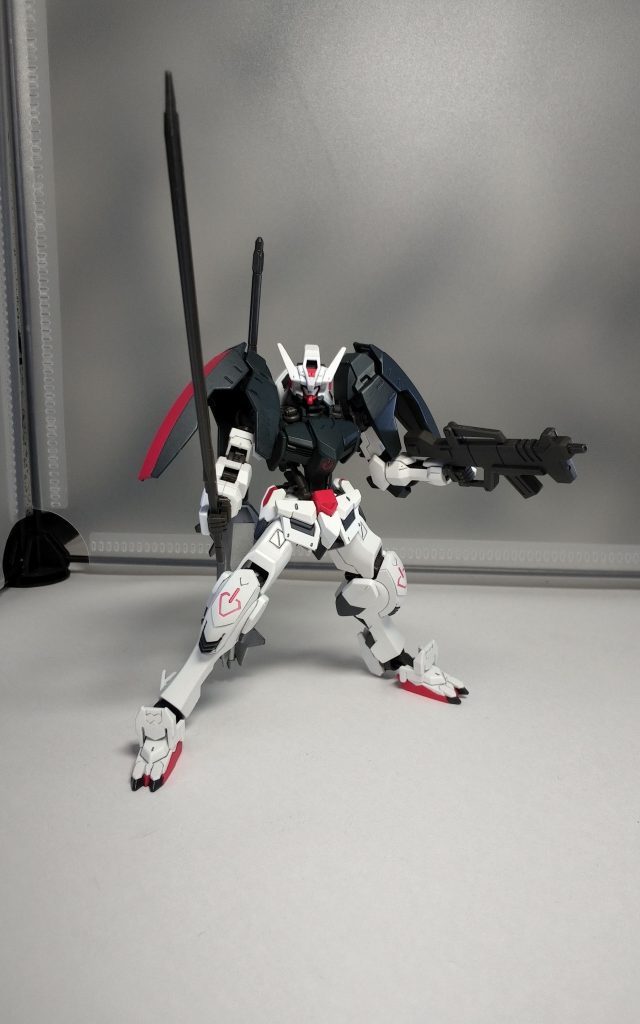 本当に鉄血のガンプラはいじっていて楽しい。