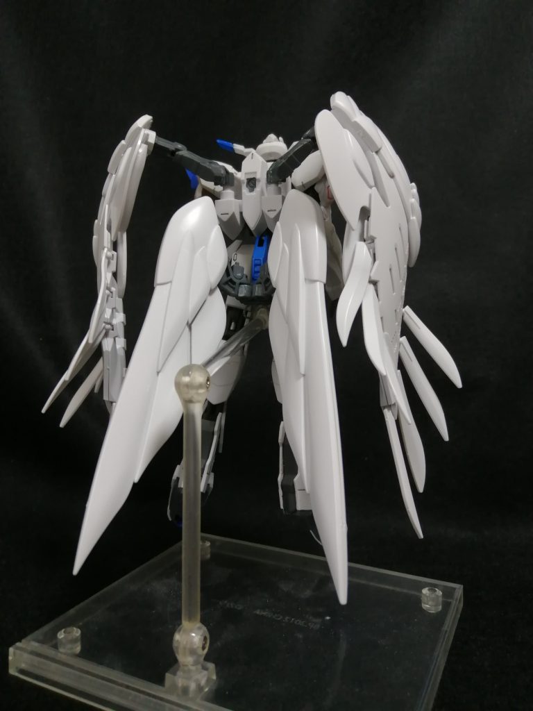 バエルソードのホルスターに殆ど無改造で取り付けられました