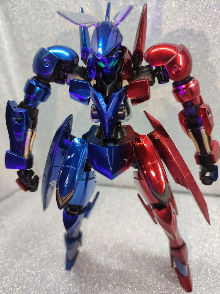 ビコーン！もやってます。ガイアエナメルの蛍光グリーン。